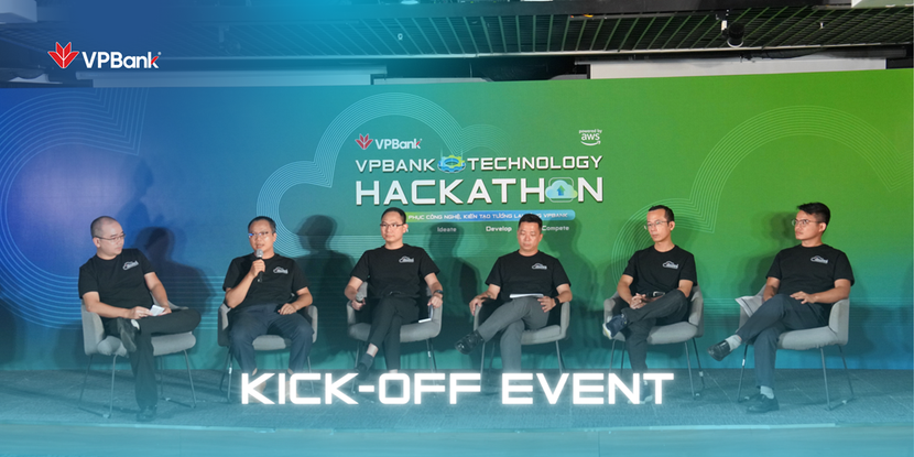 Các mentor dày dặn kinh nghiệm từ VPBank và AWS định hướng chuyên môn cho thí sinh trong buổi workshop