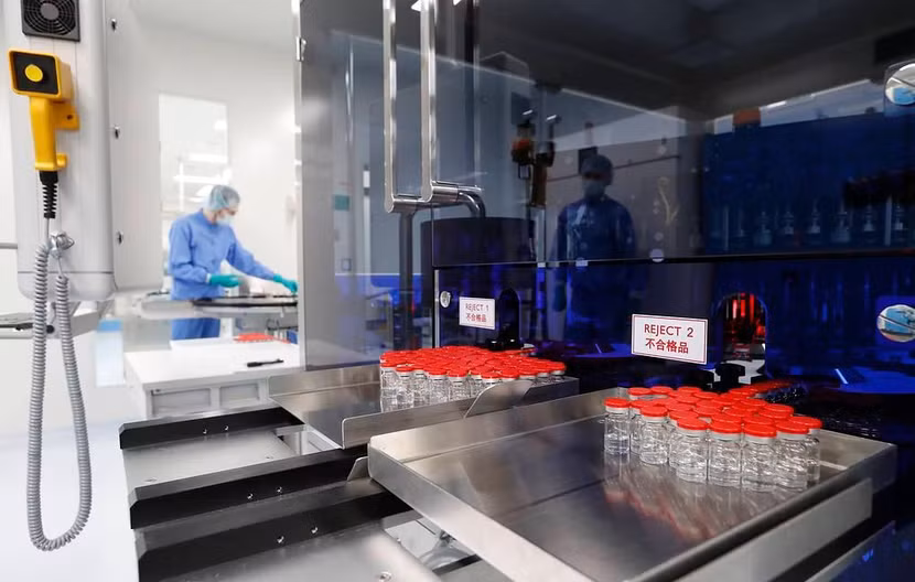 Một cơ sở sản xuất vaccine Sputnik V của Nga