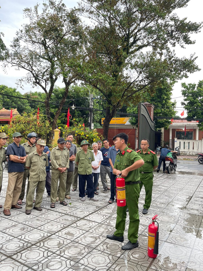 Hướng dẫn kỹ năng cho các đội viên