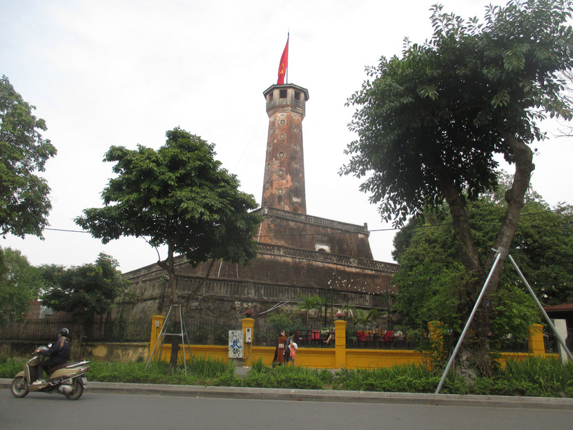 Cột cờ Hà Nội