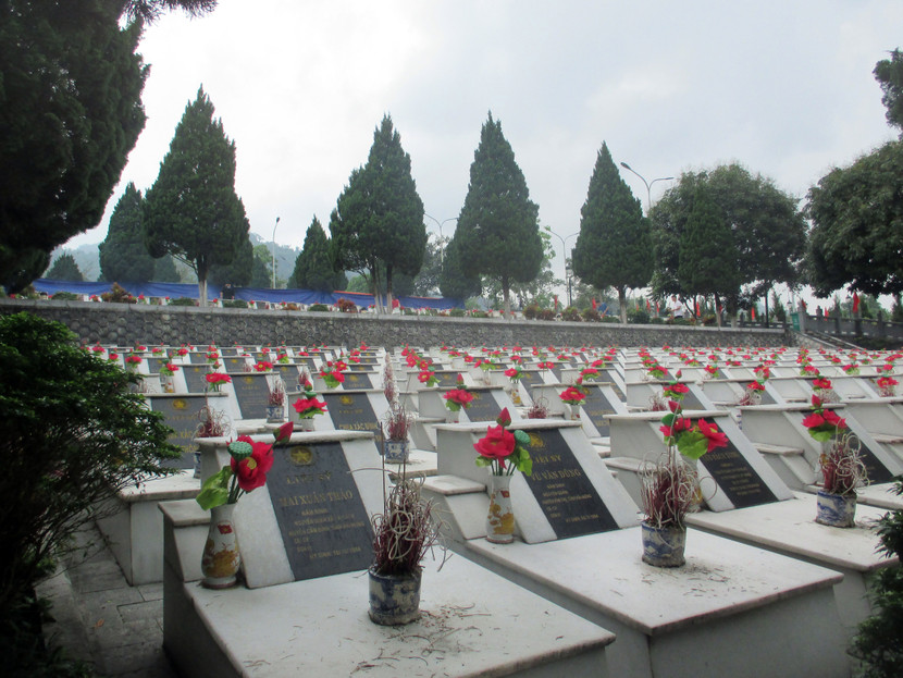 Nghĩa trang liệt sĩ quốc gia Vị Xuyên