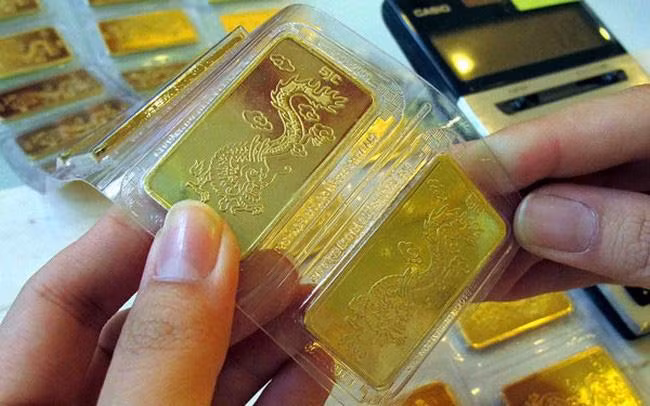 Giá vàng trong nước diễn biến chậm chạp hơn vàng thế giới