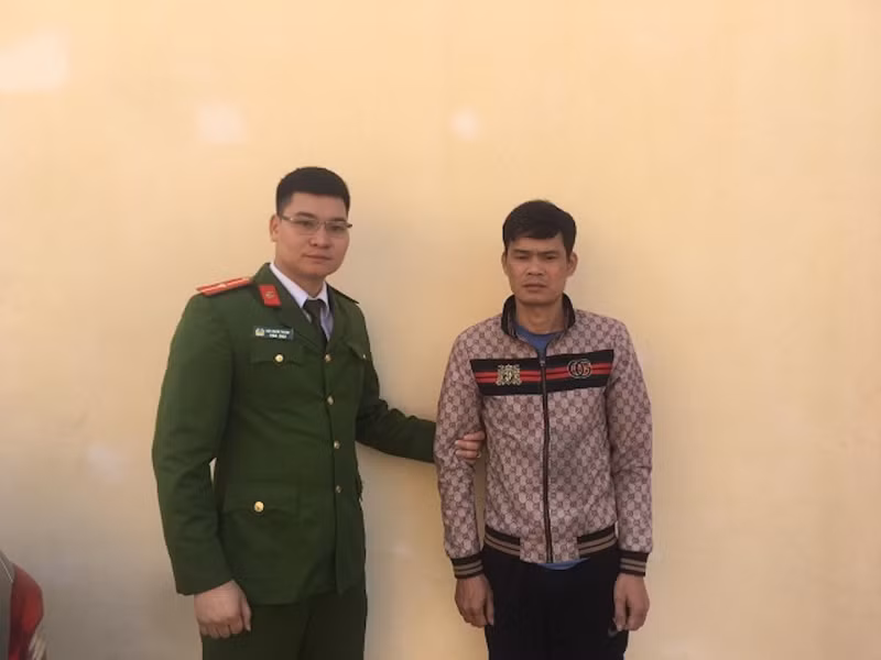 Đối tượng Thành bị khởi tố về tội “Cho vay lãi nặng trong giao dịch dân sự”.