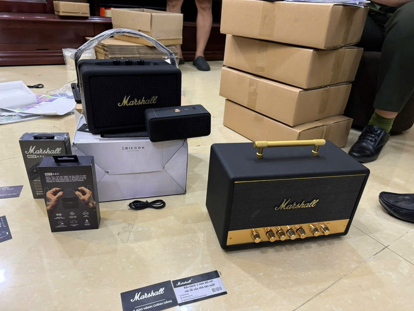 Căn nhà liền kề được thuê để làm kho