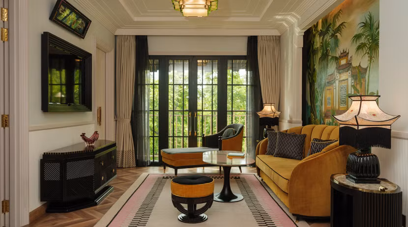 Thiết kế xa hoa trong một căn phòng tại Capella Hanoi