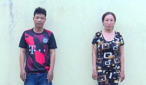 Út và Tuyền tại cơ quan Công an