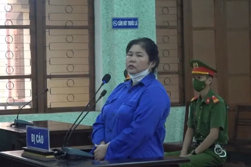 Đối tượng Nông Thị Huệ tại tòa