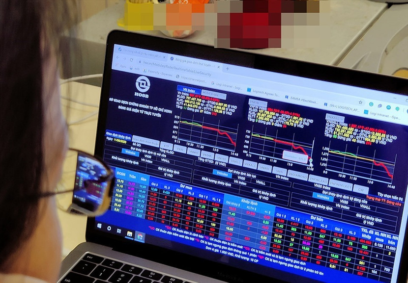 Nhiều cá nhân, tổ chức đã bị xử phạt do giao dịch cổ phiếu "chui" Nhiều cá nhân, tổ chức đã bị xử phạt do giao dịch cổ phiếu "chui"