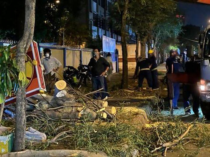 Lực lượng chức năng có mặt xử lý hiện trường