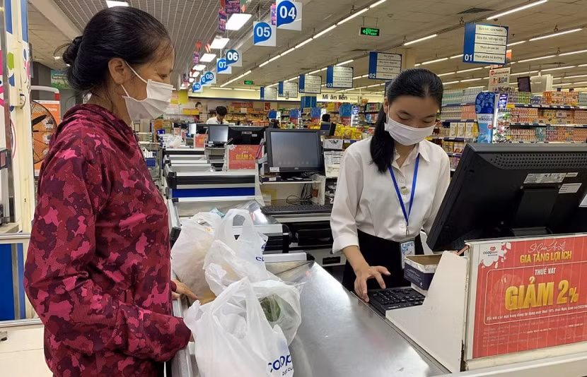 Từ ngày 1/7, nhiều nhóm hàng hóa, dịch vụ sẽ được giảm thuế VAT