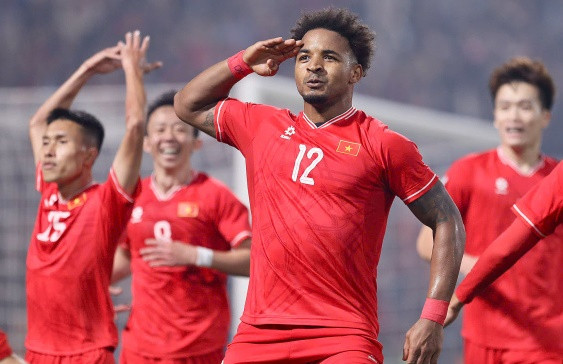 Cầu thủ nguyễn Xuân Sơn đã được nhập quốc tịch Việt Nam