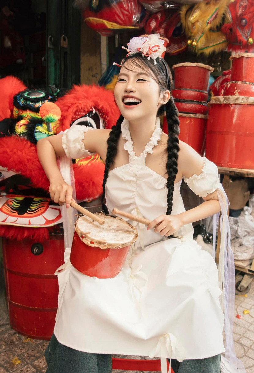 Ca sĩ Phương Mỹ Chi là ẩn số với vai diễn trong phim “Nhà gia tiên”