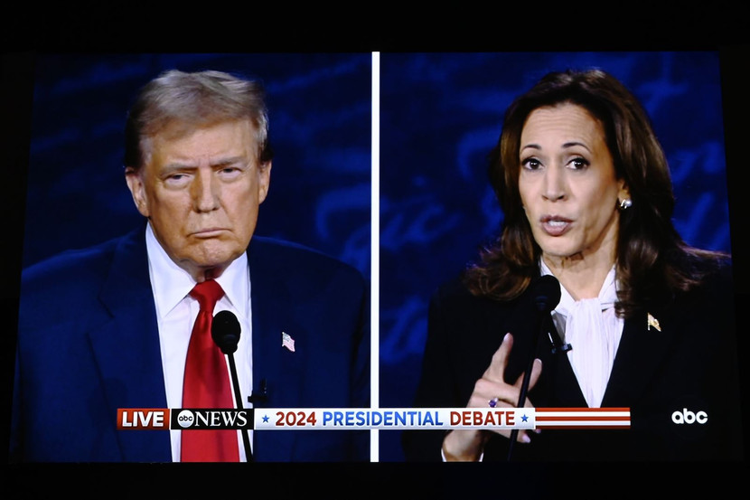 Cuộc đua giữa Phó tổng thống Kamala Harris và cựu Tổng thống Donald Trump đang diễn ra gay gắt Cuộc đua giữa Phó tổng thống Kamala Harris và cựu Tổng thống Donald Trump đang diễn ra gay gắt