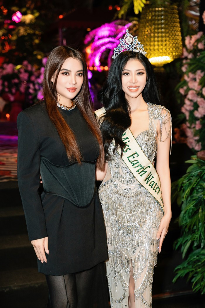 Miss Earth Water - Đỗ Lan Anh chia sẻ: “Tôi rất hạnh phúc khi mang về chiếc vương miện Miss Earth Water cho Việt Nam. Quan trọng hơn, tôi vinh dự và tự hào khi có thể quảng bá vẻ đẹp đất nước, con người Việt Nam đến với các thí sinh quốc tế suốt một tháng qua”