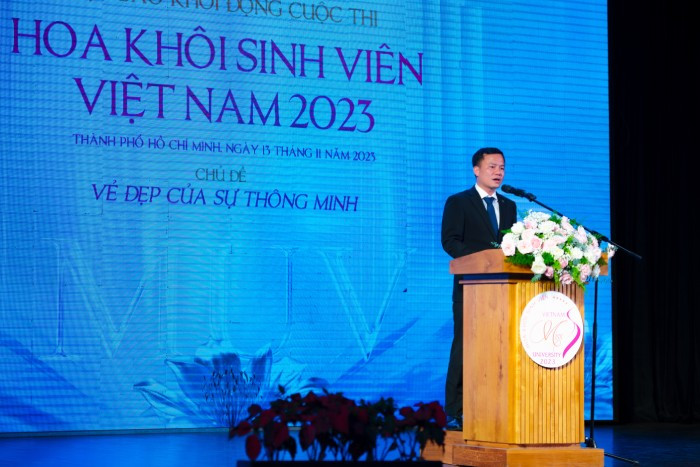 Ông Nguyễn Kim Quy: Ủy viên Ban Thường vụ Trung ương Đoàn, Phó Chủ tịch Thường trực Trung ương Hội Liên hiệp Thanh niên Việt Nam, Trưởng Ban Chỉ đạo phát biểu tại họp báo