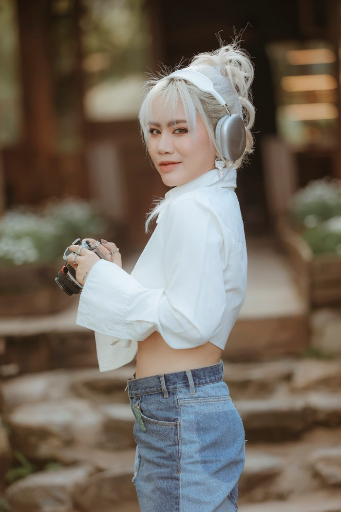 Yến Lê đã trải qua 2 năm với căn bênh trầm cảm đáng lo ngại Yến Lê đã trải qua 2 năm với căn bênh trầm cảm đáng lo ngại