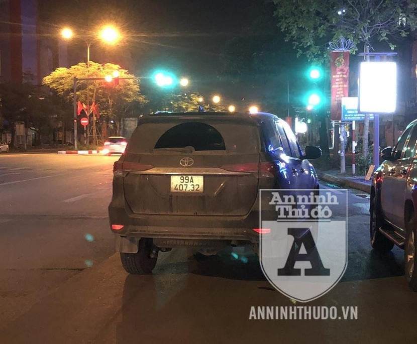 Chiếc xe do đối tượng người Trung Quốc điều khiển