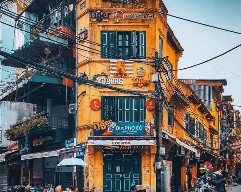 Vẻ đẹp cổ điển của ngôi nhà truyền thống Việt Nam kết hợp với thanh lịch và sang trọng của kiến trúc Pháp tại Tạ Hiện Vẻ đẹp cổ điển của ngôi nhà truyền thống Việt Nam kết hợp với thanh lịch và sang trọng của kiến trúc Pháp tại Tạ Hiện