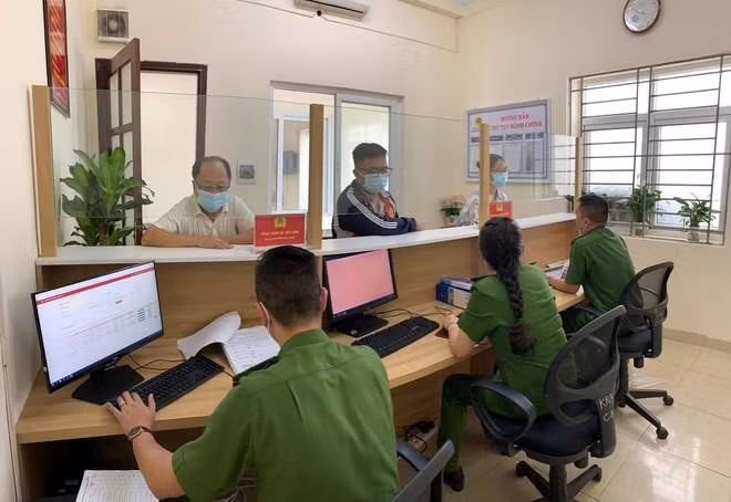 CAQ Đống Đa ứng dụng công nghệ thông tin thực hiện các thủ tục hành chính