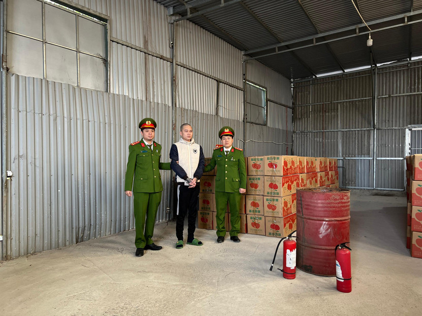 Đối tượng Phái cùng tang vật vụ án