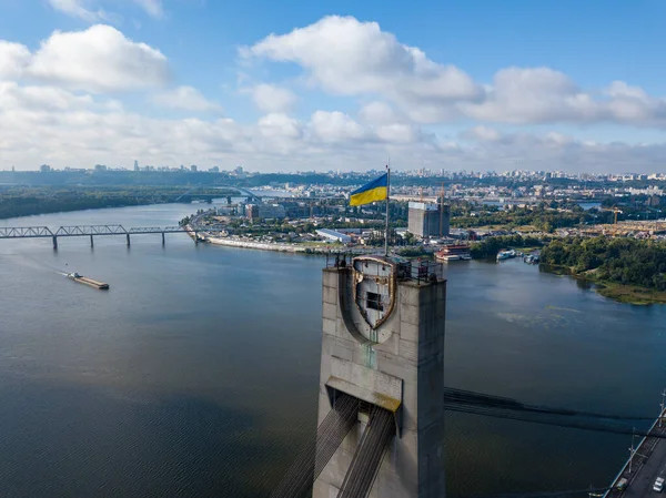 Một góc Thủ đô Kiev, Ukraine nhìn từ trên cao Một góc Thủ đô Kiev, Ukraine nhìn từ trên cao