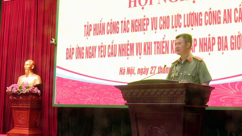 Các đồng chí Phó Giám đốc CATP quán triệt những nội dung tập huấn