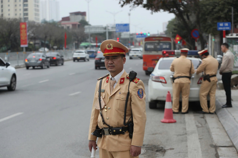 Đội CSGT số 14 ứng trực trong dịp Tết Đội CSGT số 14 ứng trực trong dịp Tết