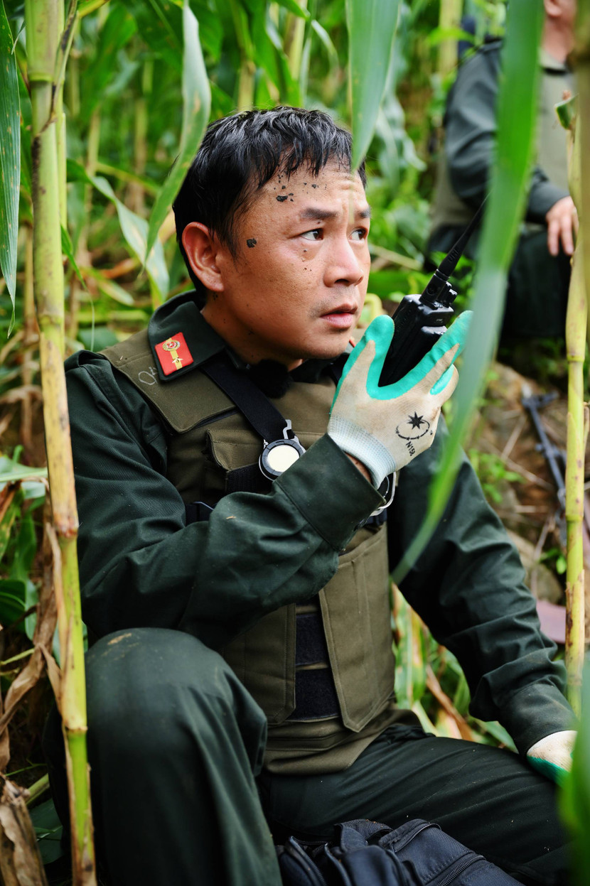 Binz trong tập 13 của &quot;Chiến sĩ quả cảm&quot;