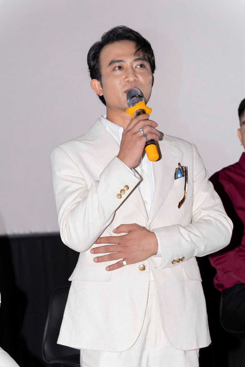 Doãn Quốc Đam nhận nhiều sự quan tâm của truyền thông khi lần đầu tham gia một dự án điện ảnh phía Nam Doãn Quốc Đam nhận nhiều sự quan tâm của truyền thông khi lần đầu tham gia một dự án điện ảnh phía Nam