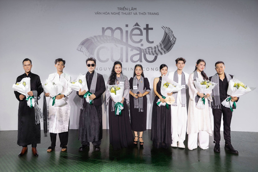 Bằng tình yêu với quê hương, bằng lòng kiên định với bản sắc Việt, Nguyễn Minh Công đã biến “Miệt cù lao” thành một lễ hội, một sàn diễn của văn hoá và một lời tri ân đầy cảm xúc dành cho tuổi thơ, và cho những người đã đồng hành cùng anh trên hành trình đó