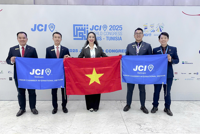 Hoa hậu Ngọc Diễm - nữ lãnh đạo đầu tiên sau 17 năm đắc cử Phó Chủ tịch Liên đoàn Các nhà Lãnh đạo và Doanh nhân trẻ Thế giới (Junior Chamber International – JCI) nhiệm kỳ 2026