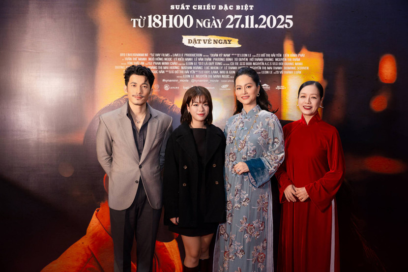 NSND Chiều Xuân cùng con gái đến chúc mừng đoàn phim "Quán Kỳ Nam"