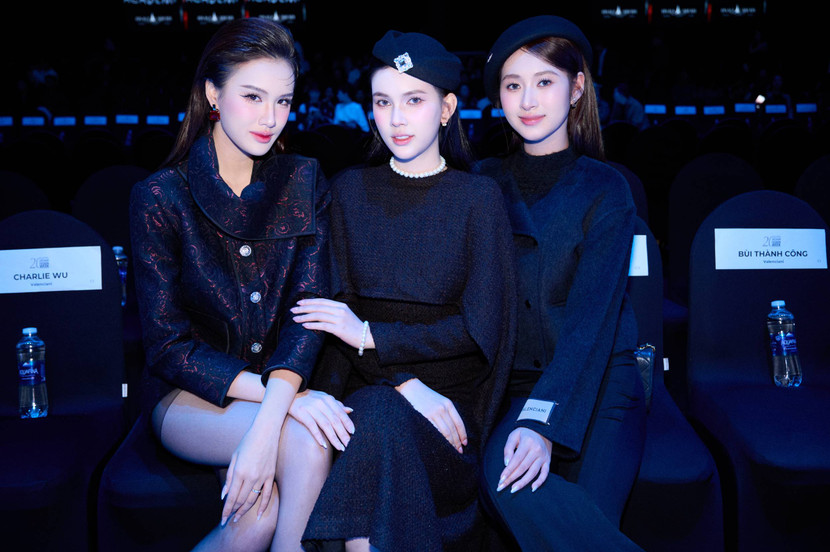 Á hậu Linh Đan thường xuyên xuất hiện sau đăng quang Á hậu Linh Đan thường xuyên xuất hiện sau đăng quang