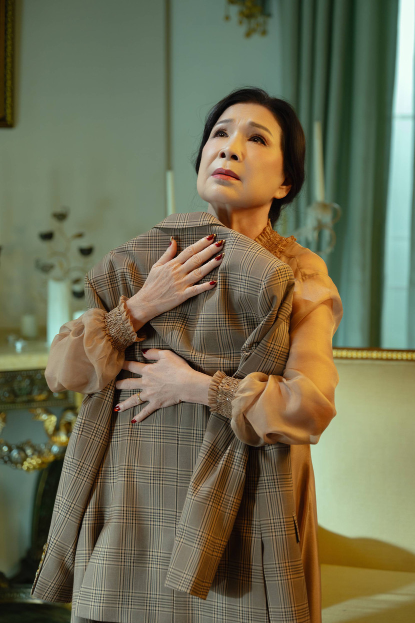 NSND Kim Xuân với màn diễn xuất ấn tượng NSND Kim Xuân với màn diễn xuất ấn tượng