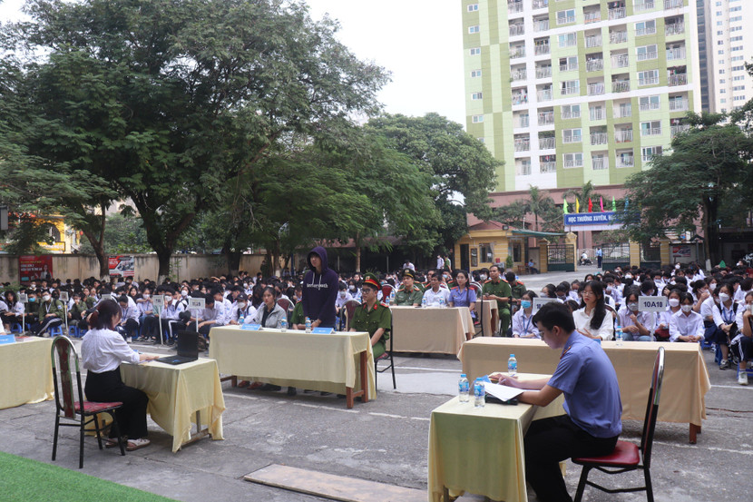 Phiên toà giả định diễn ra như buổi xét xử thực sự