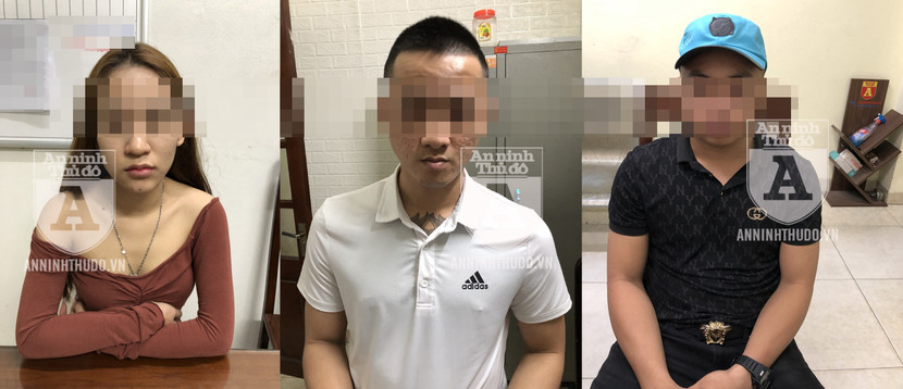 Ba người trên xe ô tô, đi cùng đối tượng "hotgirl" Ba người trên xe ô tô, đi cùng đối tượng "hotgirl"