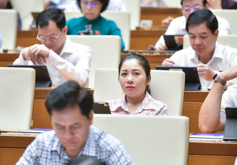 Quang cảnh phiên chất vấn