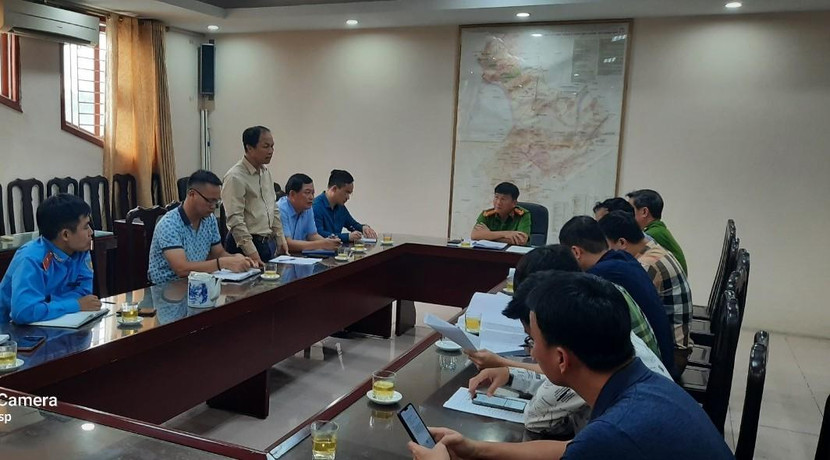 Buổi làm việc tại trụ sở CAH Gia Lâm, chiều 22-11 Buổi làm việc tại trụ sở CAH Gia Lâm, chiều 22-11