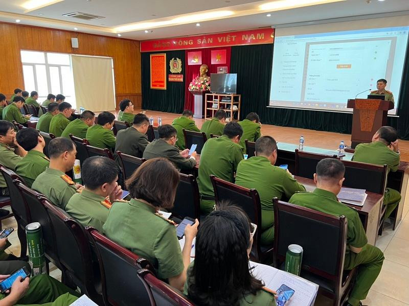 Hơn 600 cán bộ, chiến sỹ tham gia tập huấn