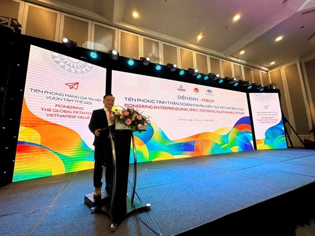 Đại diện Cát Vạn Lợi trong khuôn khổ “Chương trình hỗ trợ Doanh nghiệp Việt Nam tiên phong vươn ra thế giới” Đại diện Cát Vạn Lợi trong khuôn khổ “Chương trình hỗ trợ Doanh nghiệp Việt Nam tiên phong vươn ra thế giới”