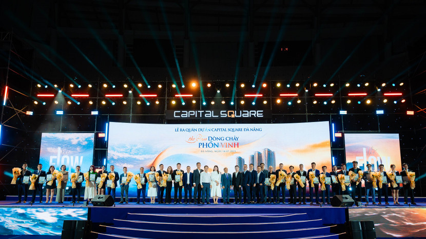 Cũng trong sự kiện, chủ đầu tư đã trao giấy chứng nhận hợp tác chiến lược với 29 đại lý bất động sản uy tín trên khắp cả nước