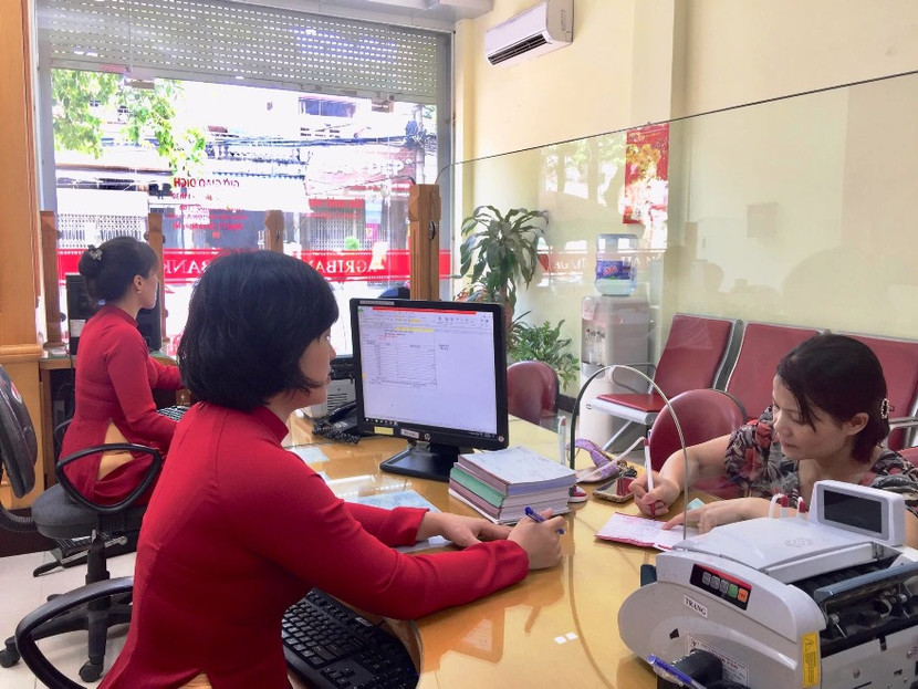 Agribank thực hiện cơ cấu lại nợ, miễn giảm lãi, phí cho hàng nghìn khách hàng bị ảnh hưởng bởi dịch bệnh Covid-19