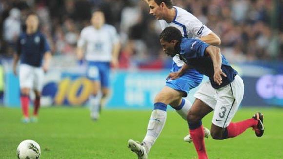 Pháp hút chết, Bồ Đào Nha chờ vé vớt ảnh 1