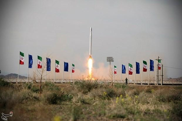 Vệ tinh Noor 2 được phóng lên bằng tên lửa đẩy 3 tầng Qased từ sân bay vũ trụ Shahroud và đã đi vào quỹ đạo ở độ cao 500km Vệ tinh Noor 2 được phóng lên bằng tên lửa đẩy 3 tầng Qased từ sân bay vũ trụ Shahroud và đã đi vào quỹ đạo ở độ cao 500km