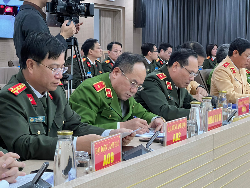 Đại diện Công an các đơn vị, địa phương tại buổi họp báo