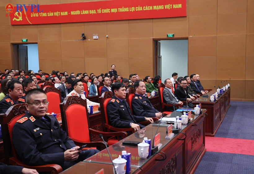 Đại tá Lê Đức Hùng giữ chức vụ Phó Thủ trưởng Cơ quan điều tra Viện KSND tối cao ảnh 1