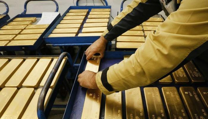 Giá vàng trong nước và thế giới đồng loạt sụt giảm