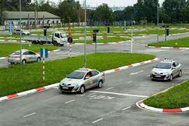  Mới: Thêm nhiều trường hợp bị thu hồi giấy chứng nhận giáo viên dạy thực hành lái xe