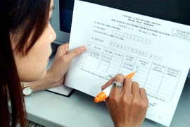 Có được giảm trừ gia cảnh khi có con đủ 18 tuổi đang học nghề hoặc văn bằng 2?