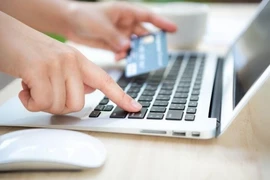 Mới nhất: Việc cưỡng chế trừ tiền trong tài khoản khi vi phạm hành chính được thực hiện ra sao?